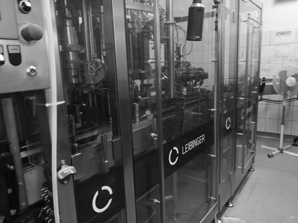 Envipco Optima – automat do zwrotu butelek, który można rozbudować wraz z rozwojem sklepu